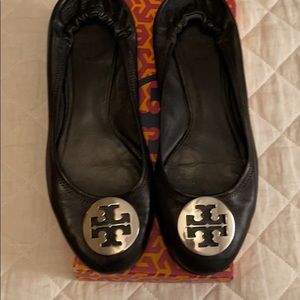 Tory Burch size 10.5 black leather reva slides